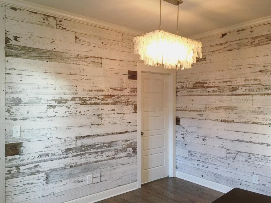 Крашенное дерево в интерьере