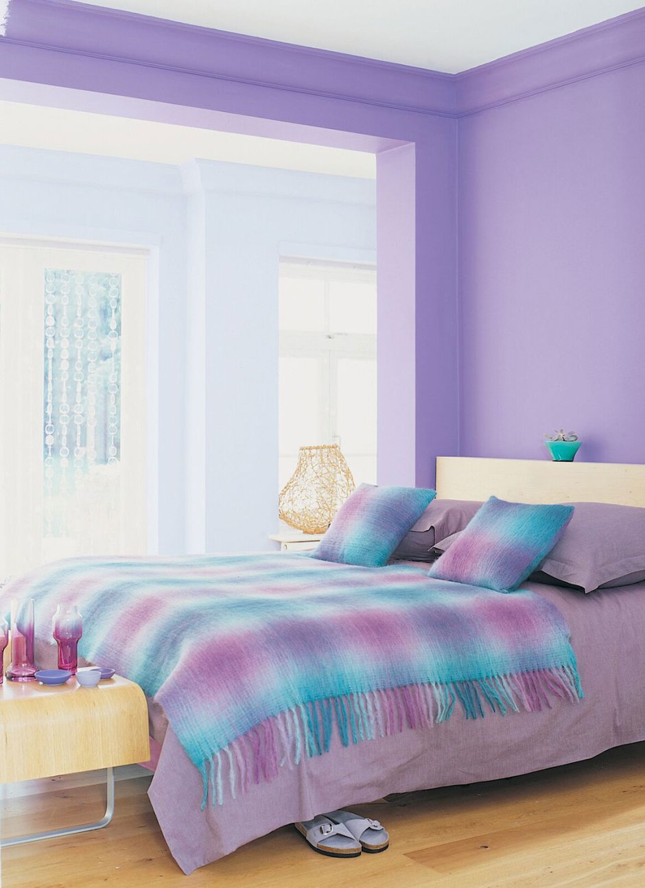 Лавандовый цвет стен