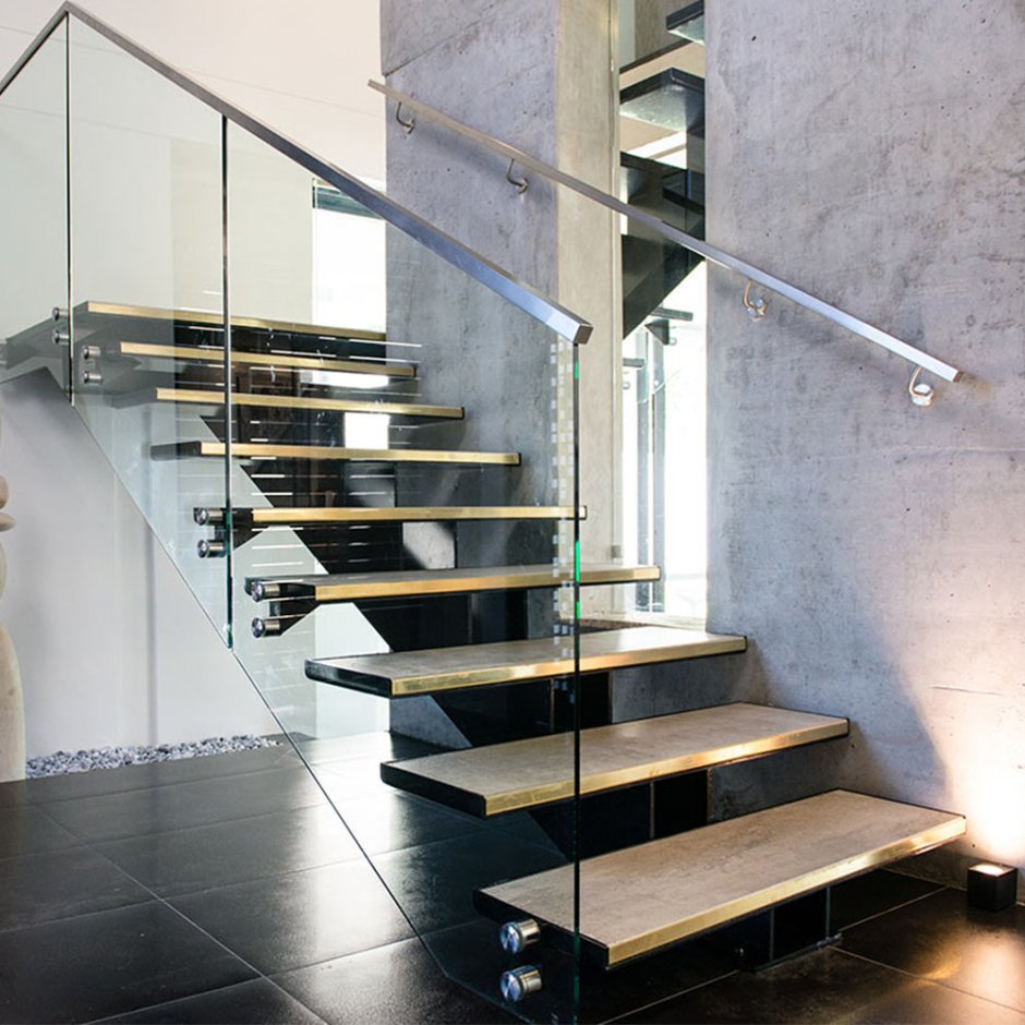 Хромированная лестница