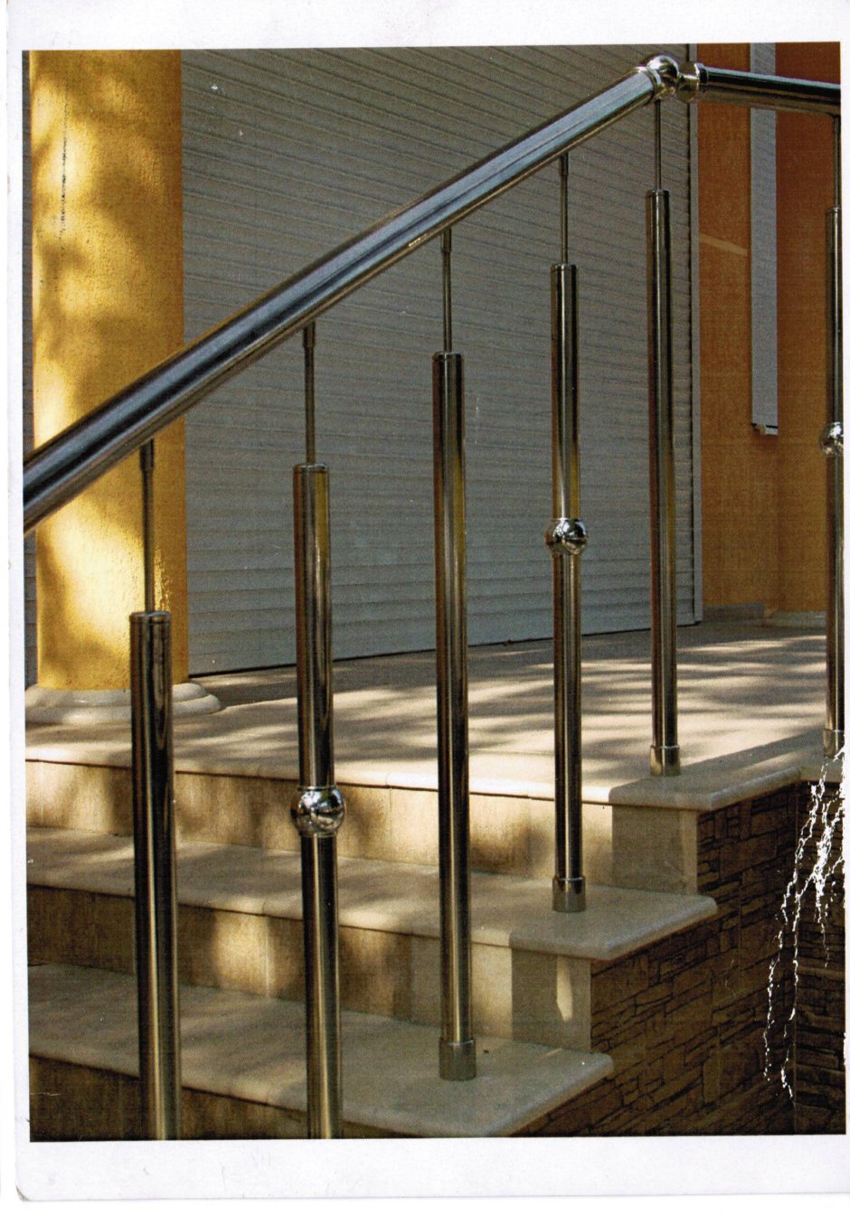Перила для лестницы из металла