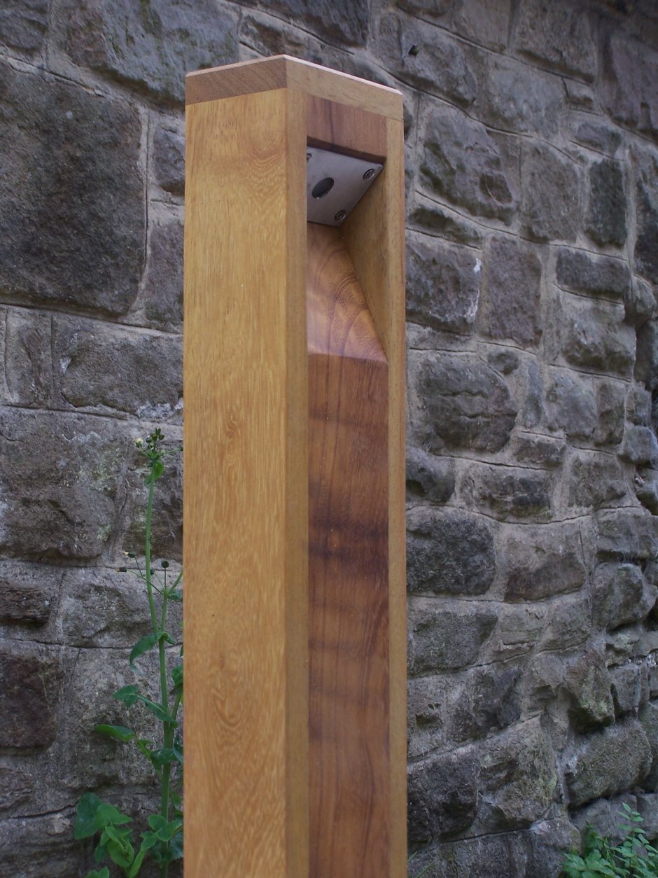 Уличный светильник дерево