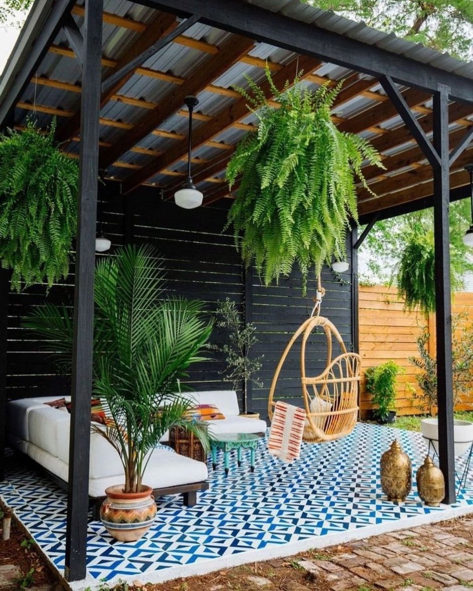 Веранда патио с перголой