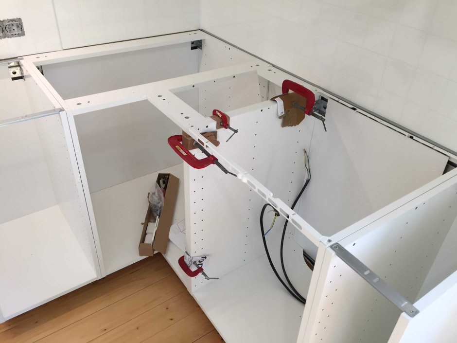 Сборка кухонного гарнитура