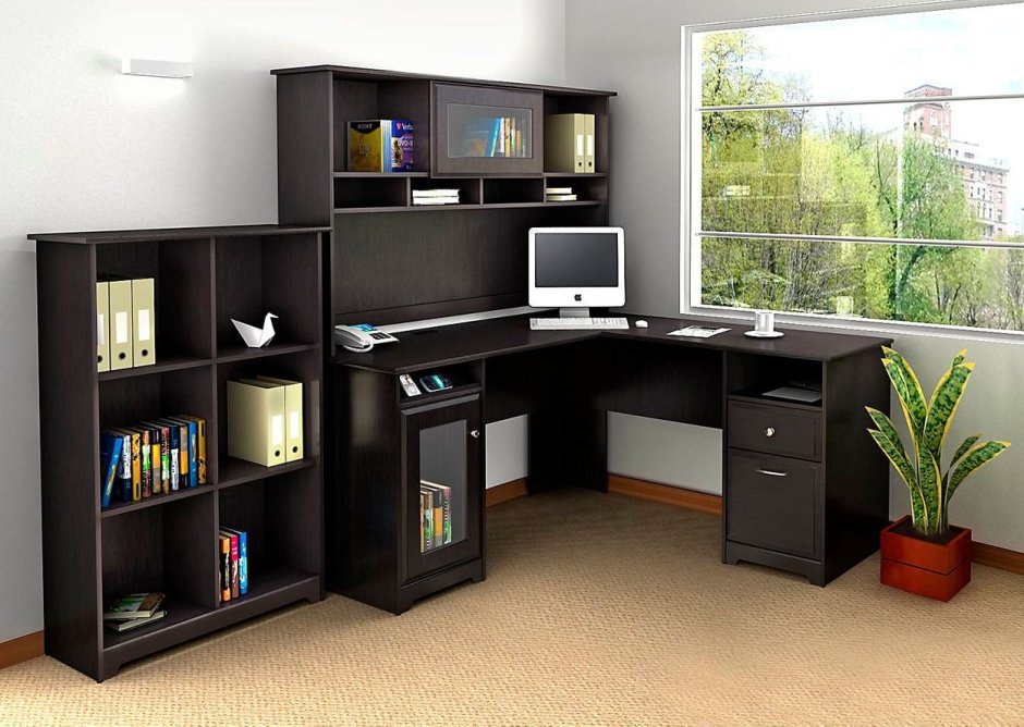 Стол офисный угловой с полками