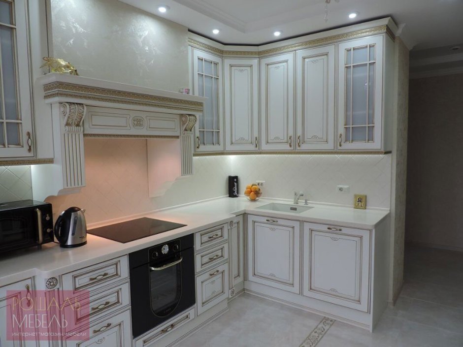 Кухня угловая белая классика