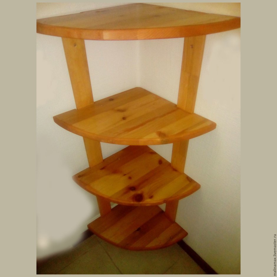 Полка угловая деревянная