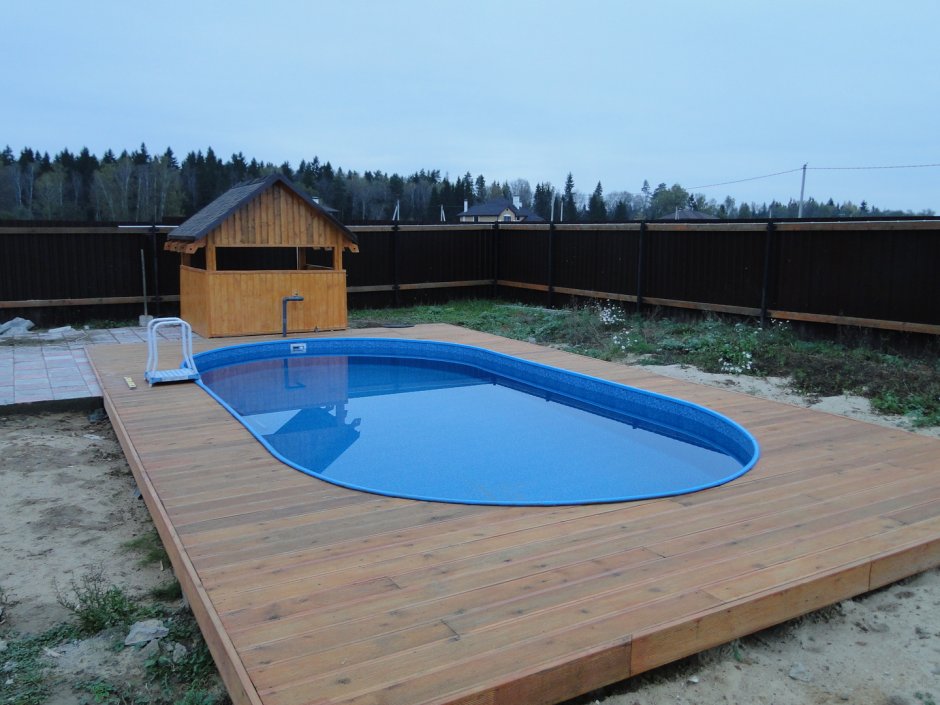 Каркасный бассейн полузаглубленный