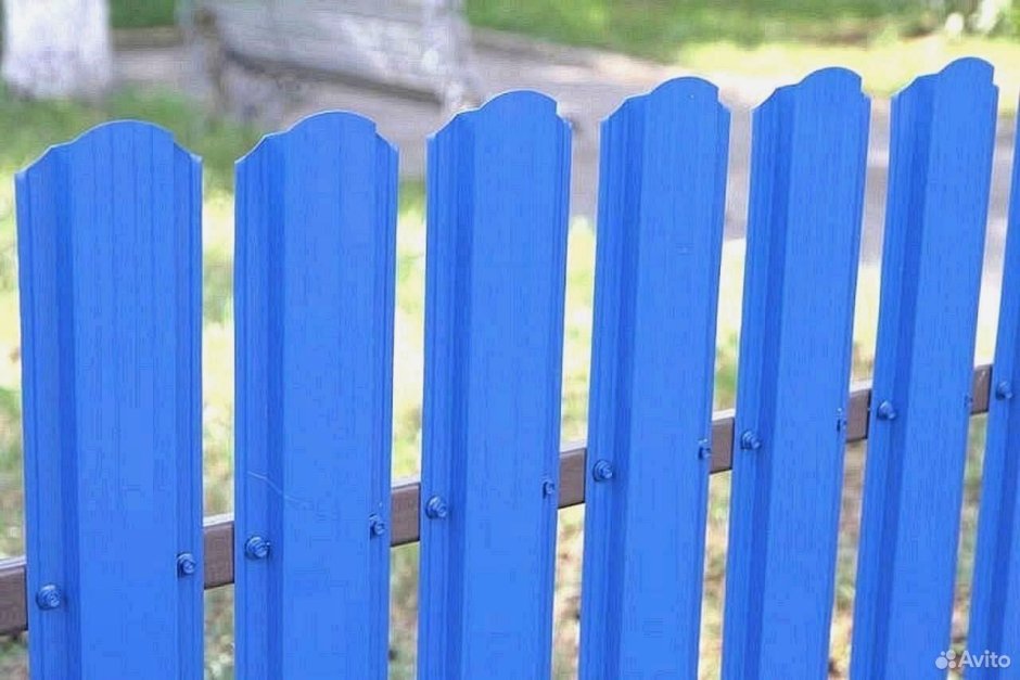 Евроштакетник RAL 5005