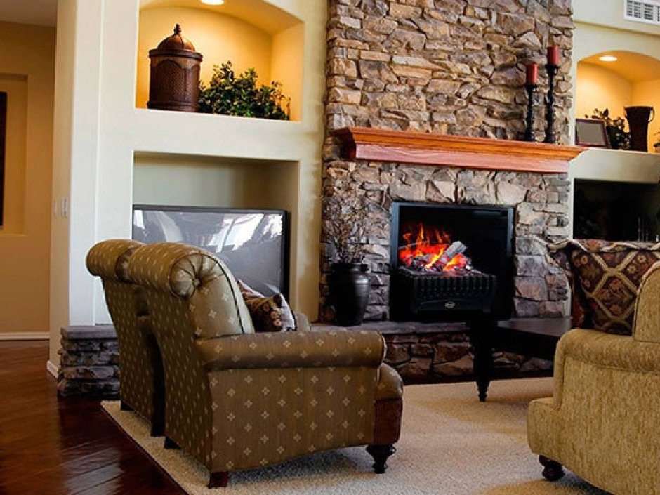 Камины в интерьере гостиной