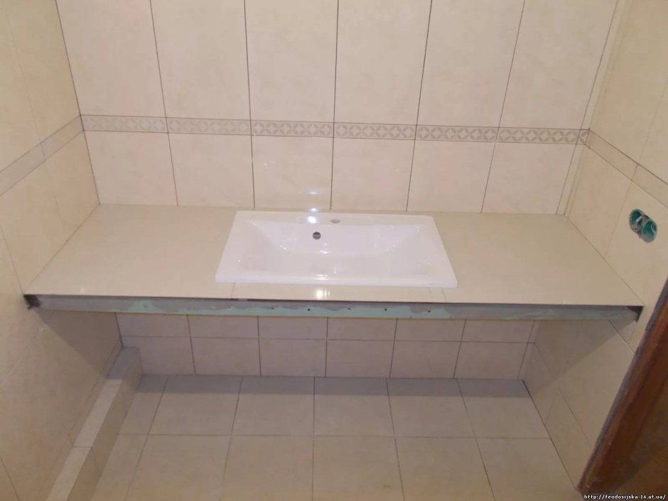 Столешница под раковину из плитки