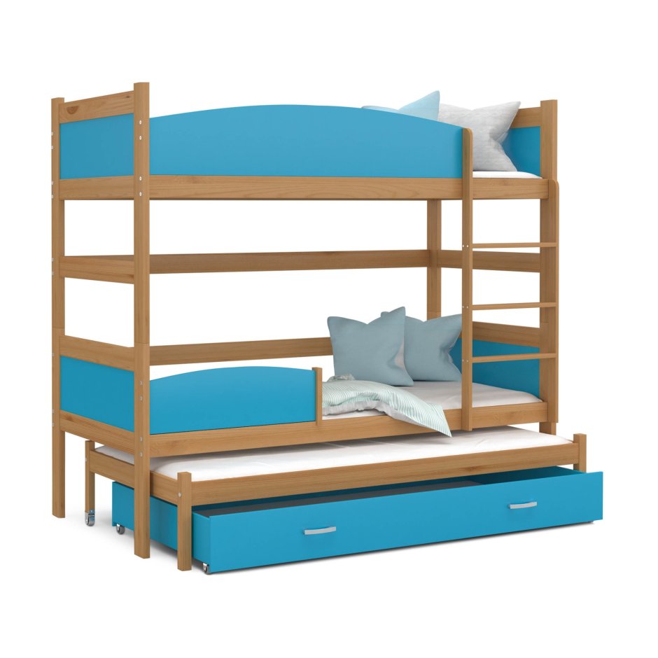 Трехместная кровать