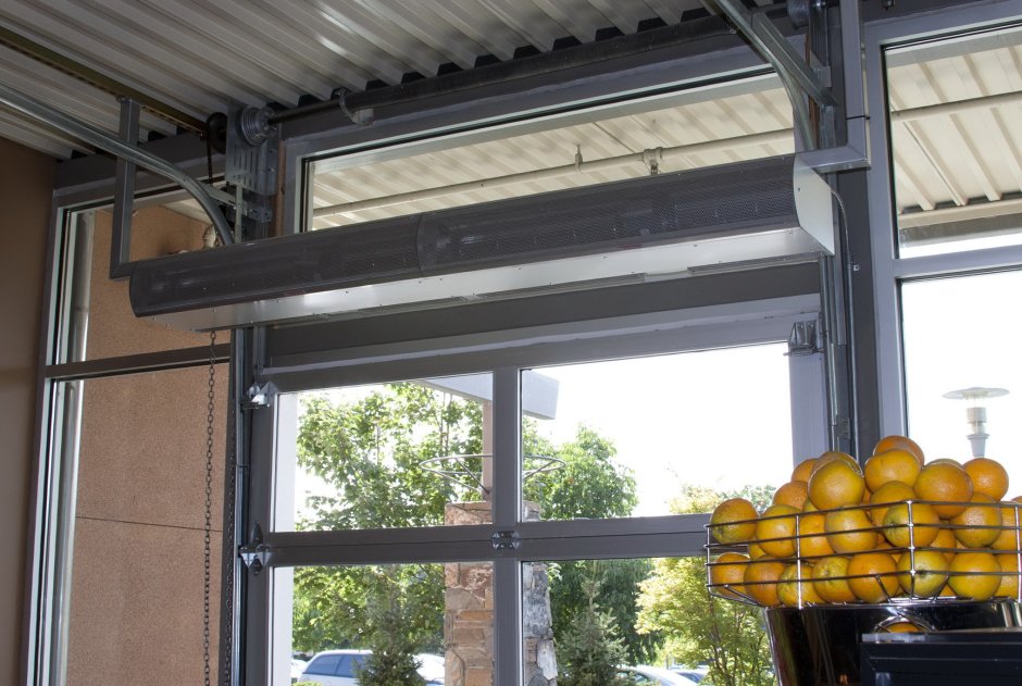 Завес зимний на дверь