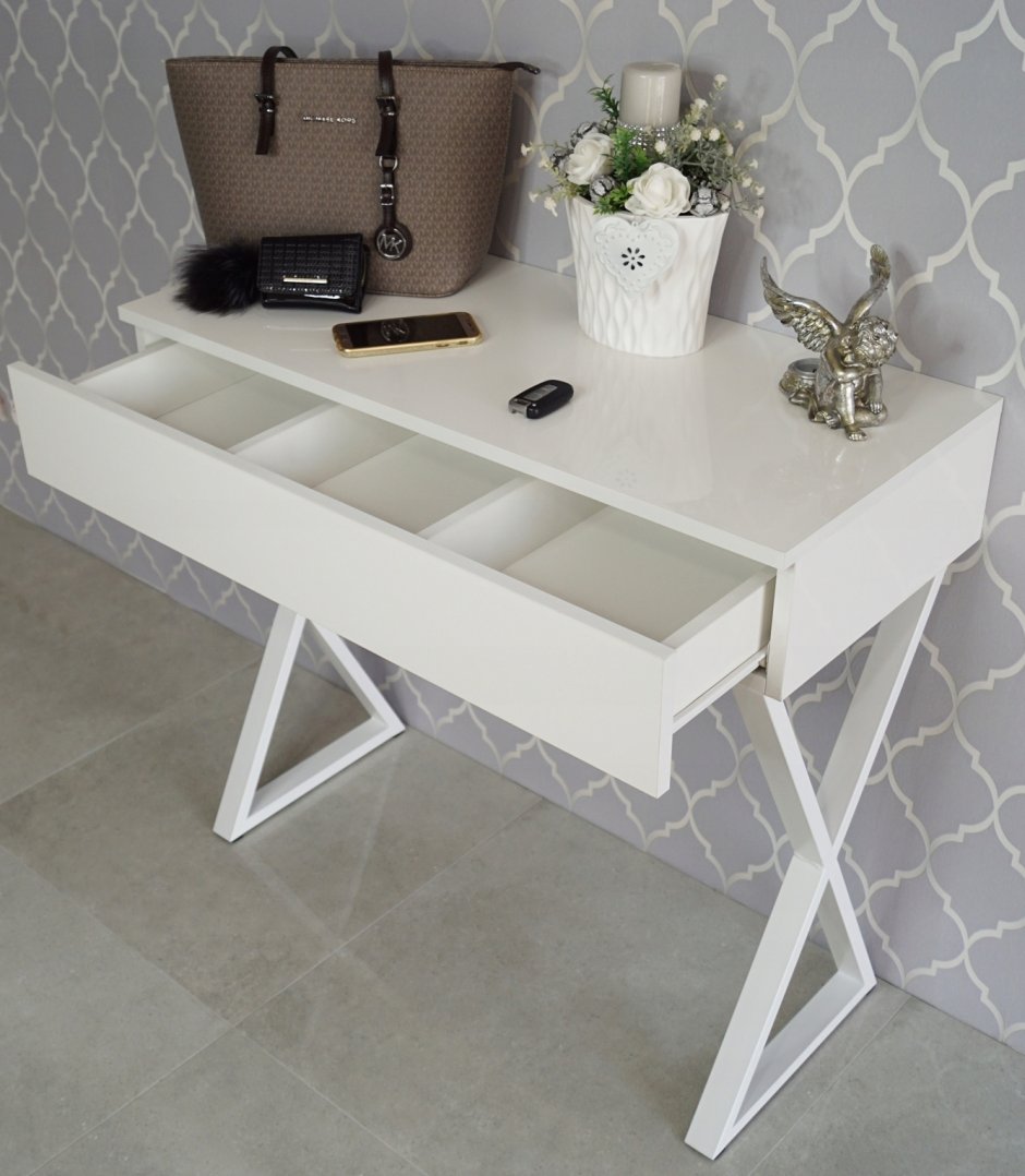 Консоль с выдвижным ящиком "Клэр"