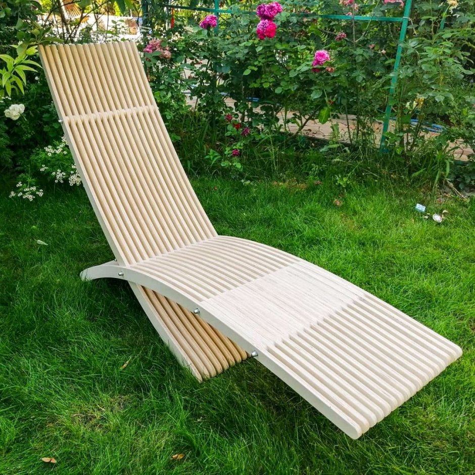 Шезлонг деревянный