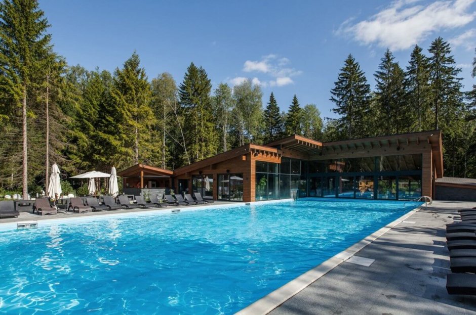 Отель лес арт Резорт в Подмосковье