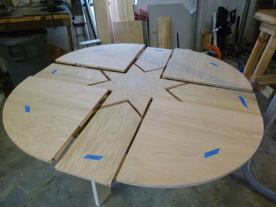 Раздвижной круглый стол из фанеры