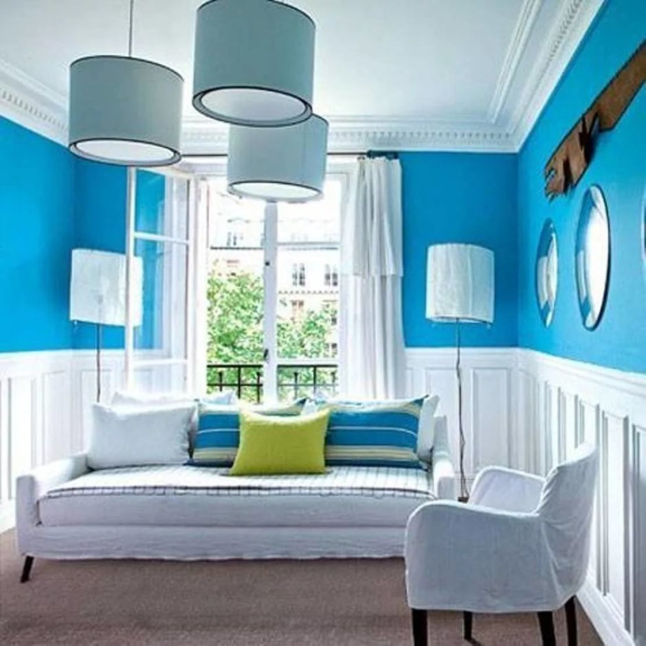 Светло голубой интерьер