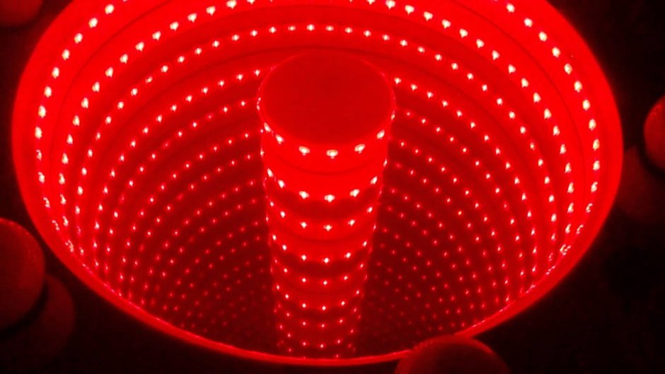 Светильник из светодиодных полос