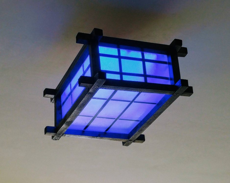Светильник из поликарбоната