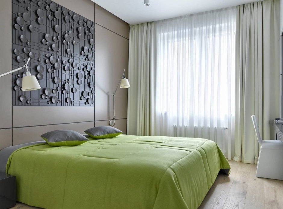 Серо-зеленый интерьер спальни