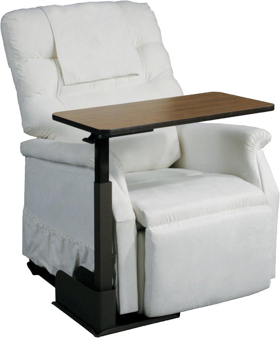 Кресло со столиком