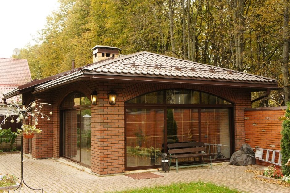Беседка из кирпича