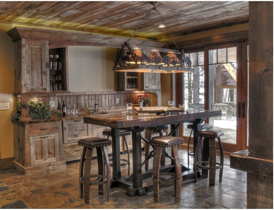 Барная стойка в деревенском стиле