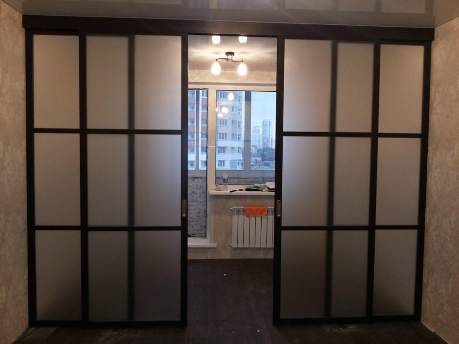 Раздвижные двери межкомнатные