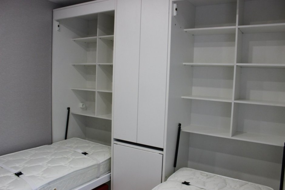 Встроенный шкаф с откидной кроватью для детской