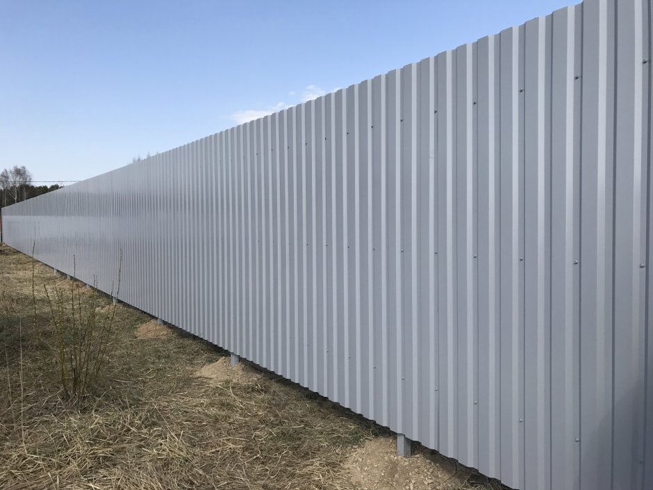 Металлопрофиль RAL 7004