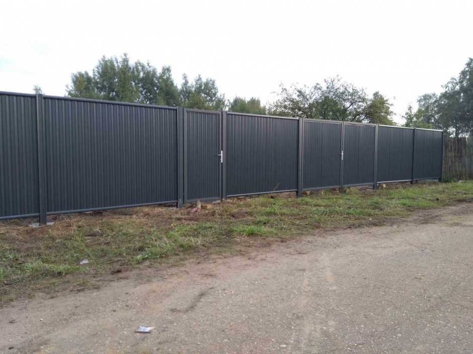 Профнастил 7024 серый графит забор