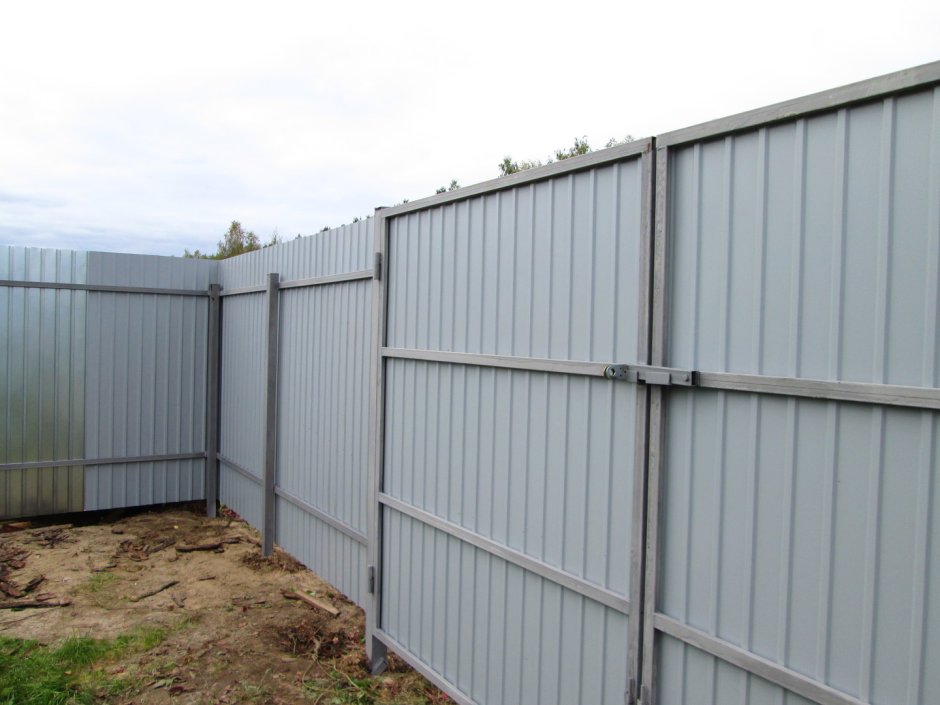 Профлист RAL 1014 забор