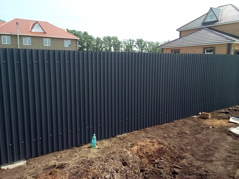 Профнастил 7024 серый графит забор