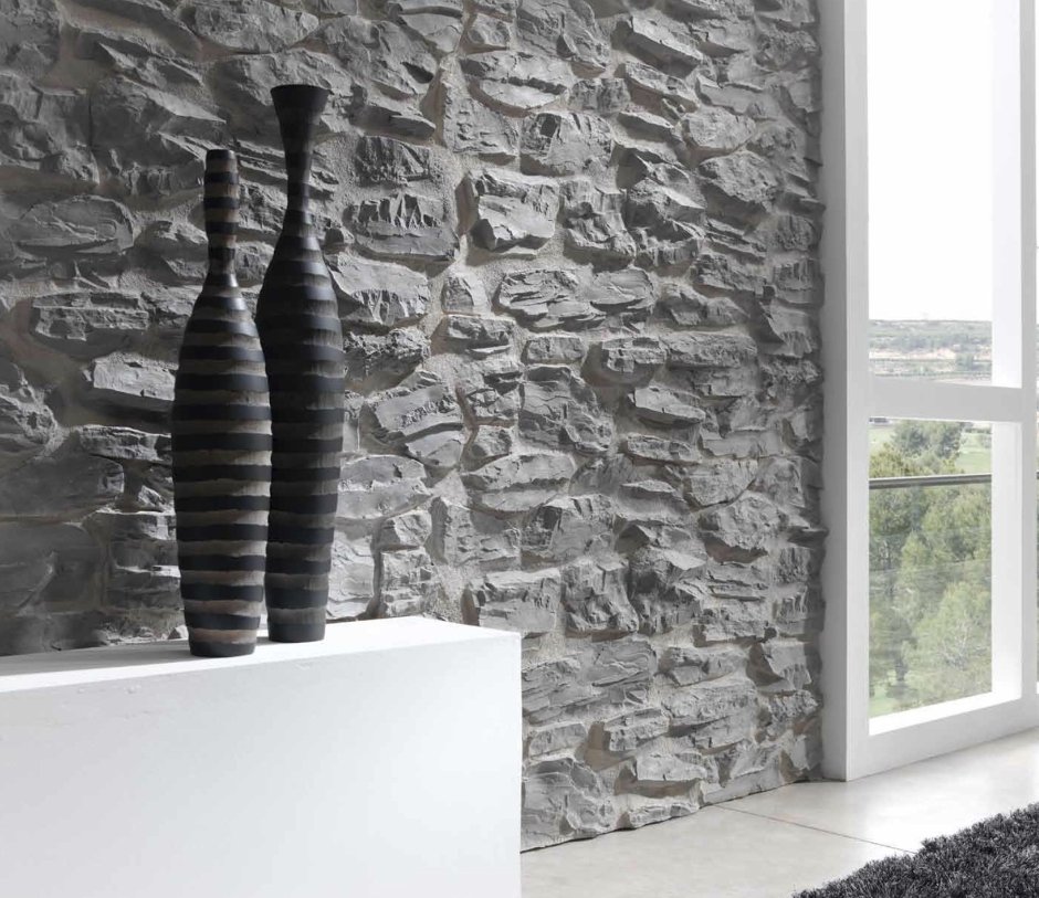 Крашеный камень в интерьере