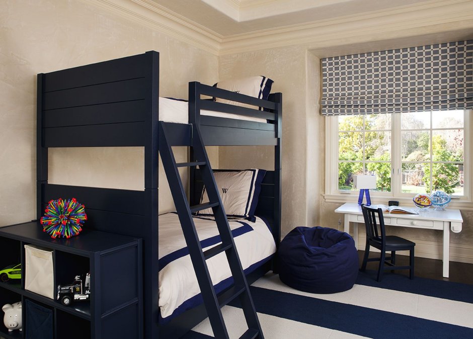 Комната для подростков с двухэтажной кроватью