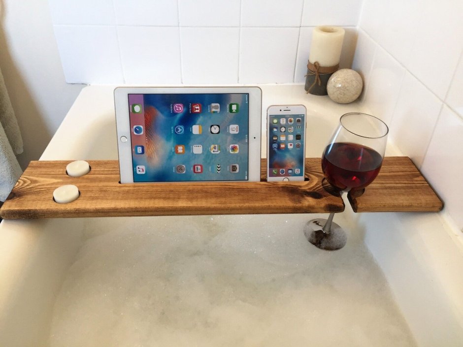 Подставка в ванную деревянная