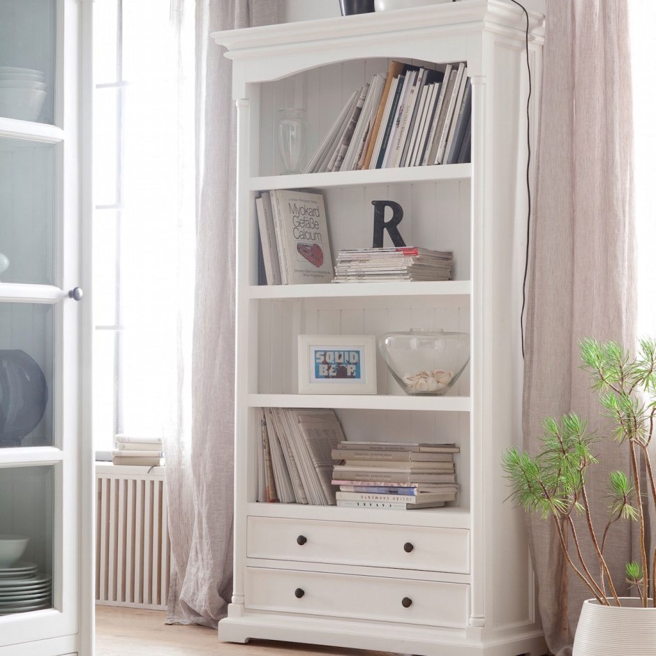 Стеллаж во французском стиле