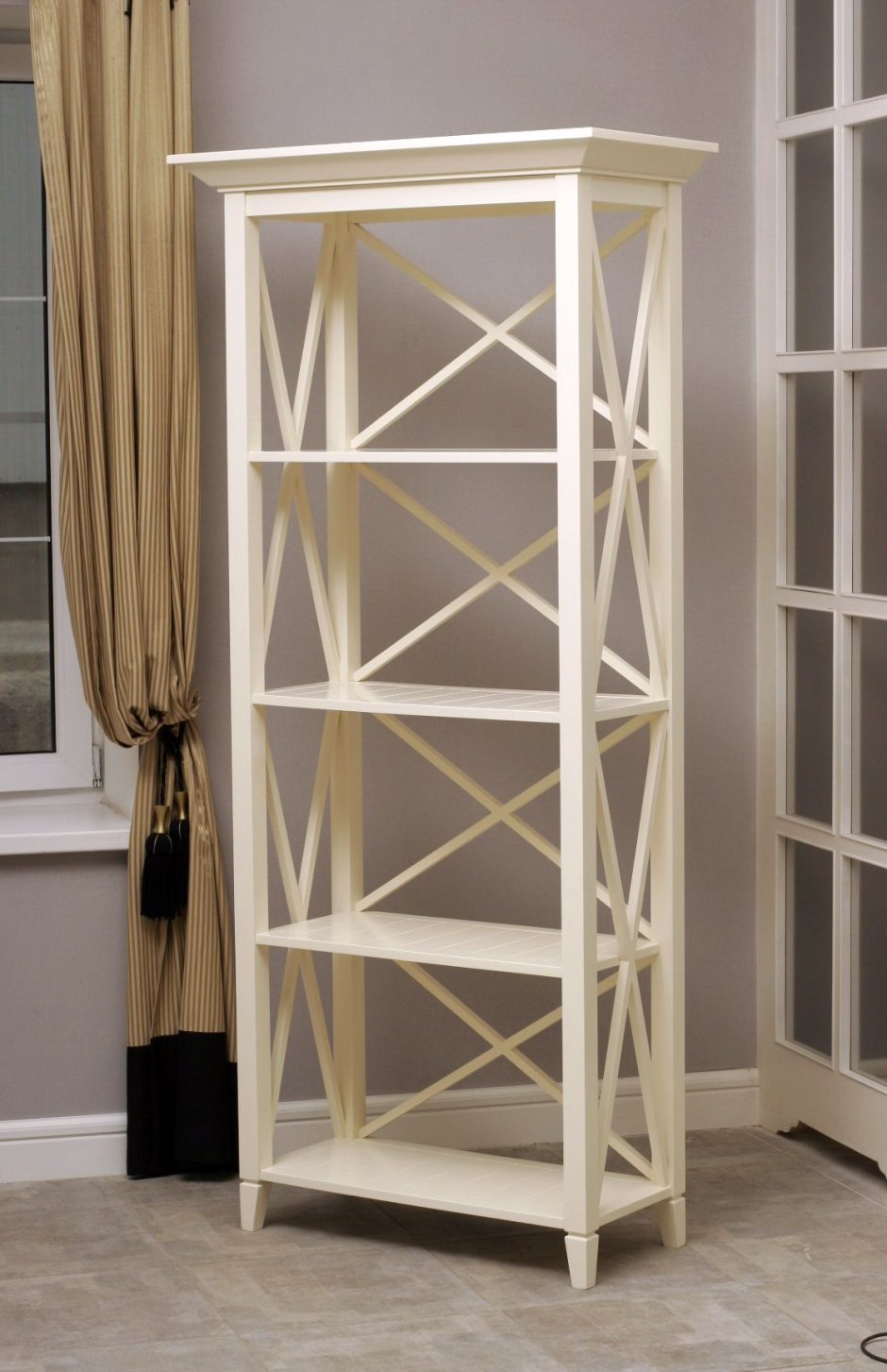 Стеллажи деревянные в стиле