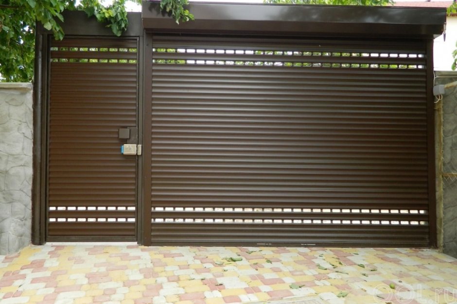 Калитка из роллетного профиля Дорхан