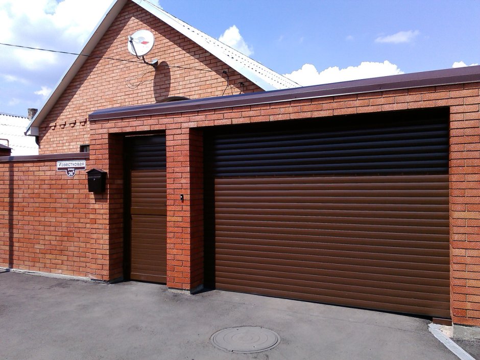 Автоматические роллетные ворота Алютех