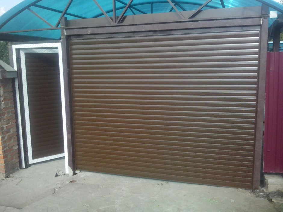 Роллетные ворота Алютех
