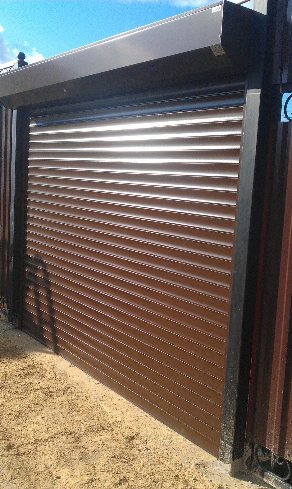 Роллетные ворота DOORHAN