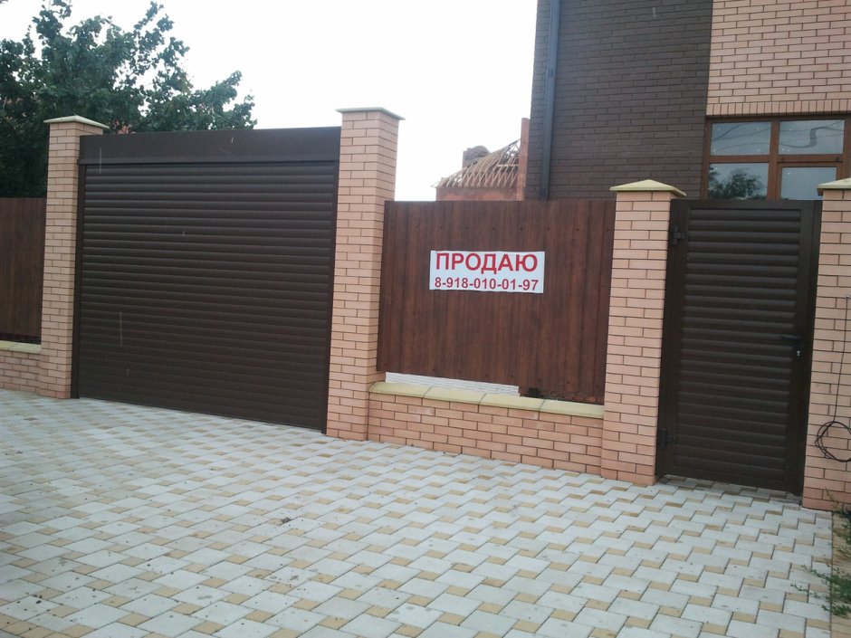 Калитка Дорхан во двор