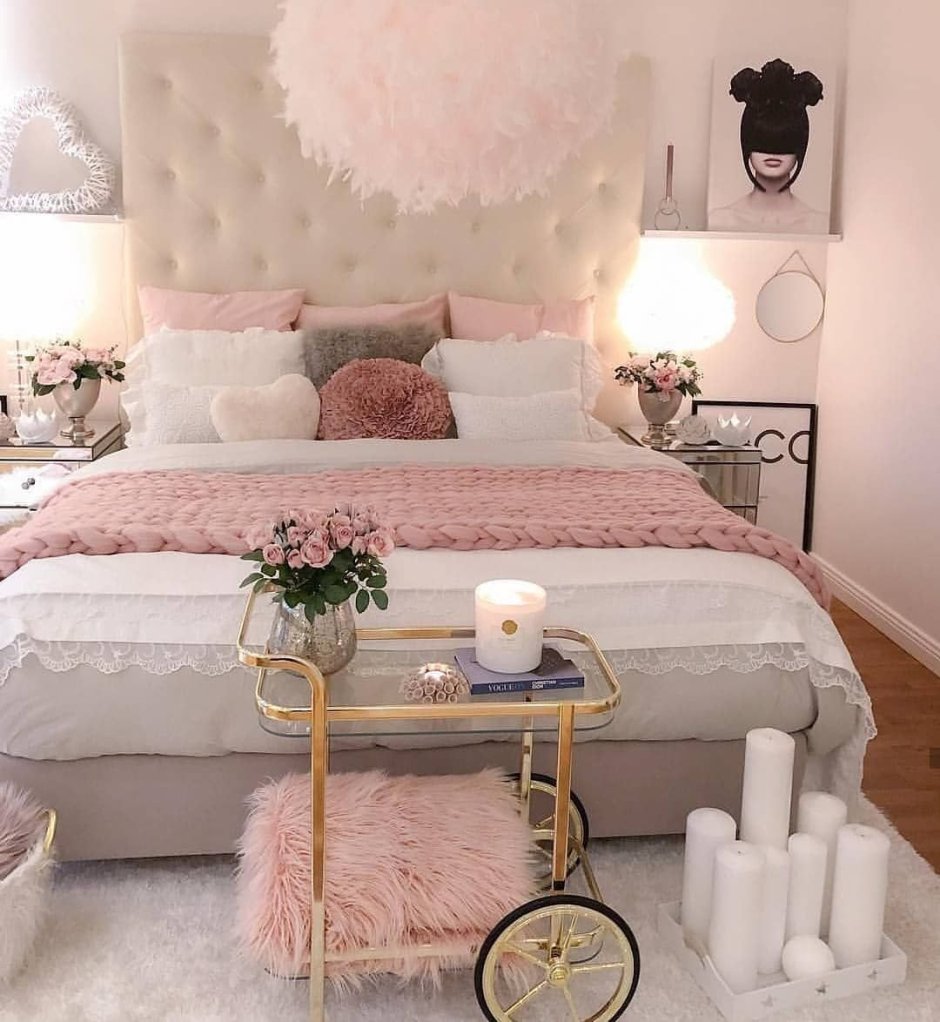 Розовая спальня