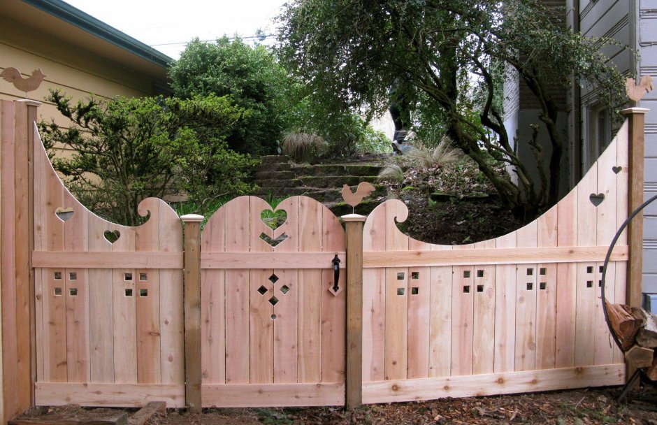 Калитка в палисадник из дерева