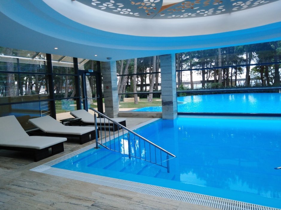 Приморье бассейн Геленджик