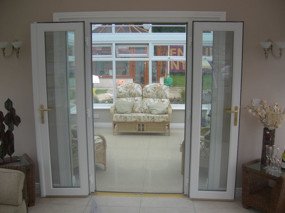 Раздвижные двери на балкон