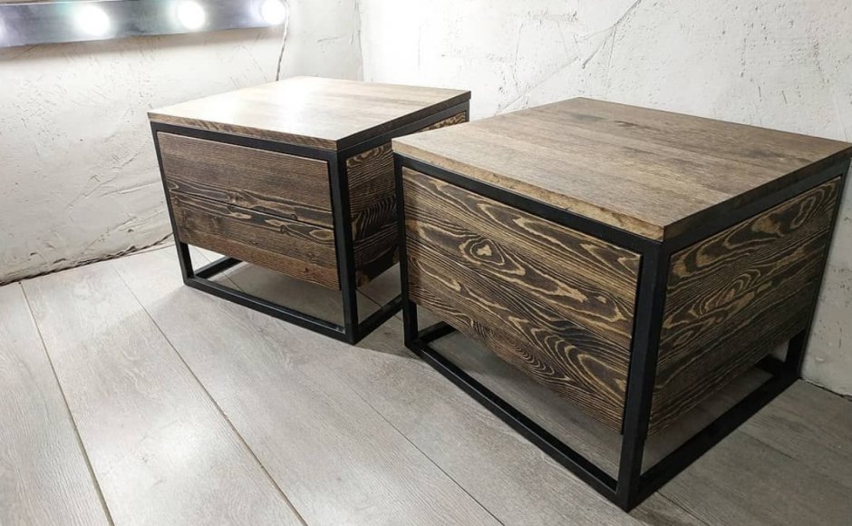 Прикроватная тумба в стиле лофт