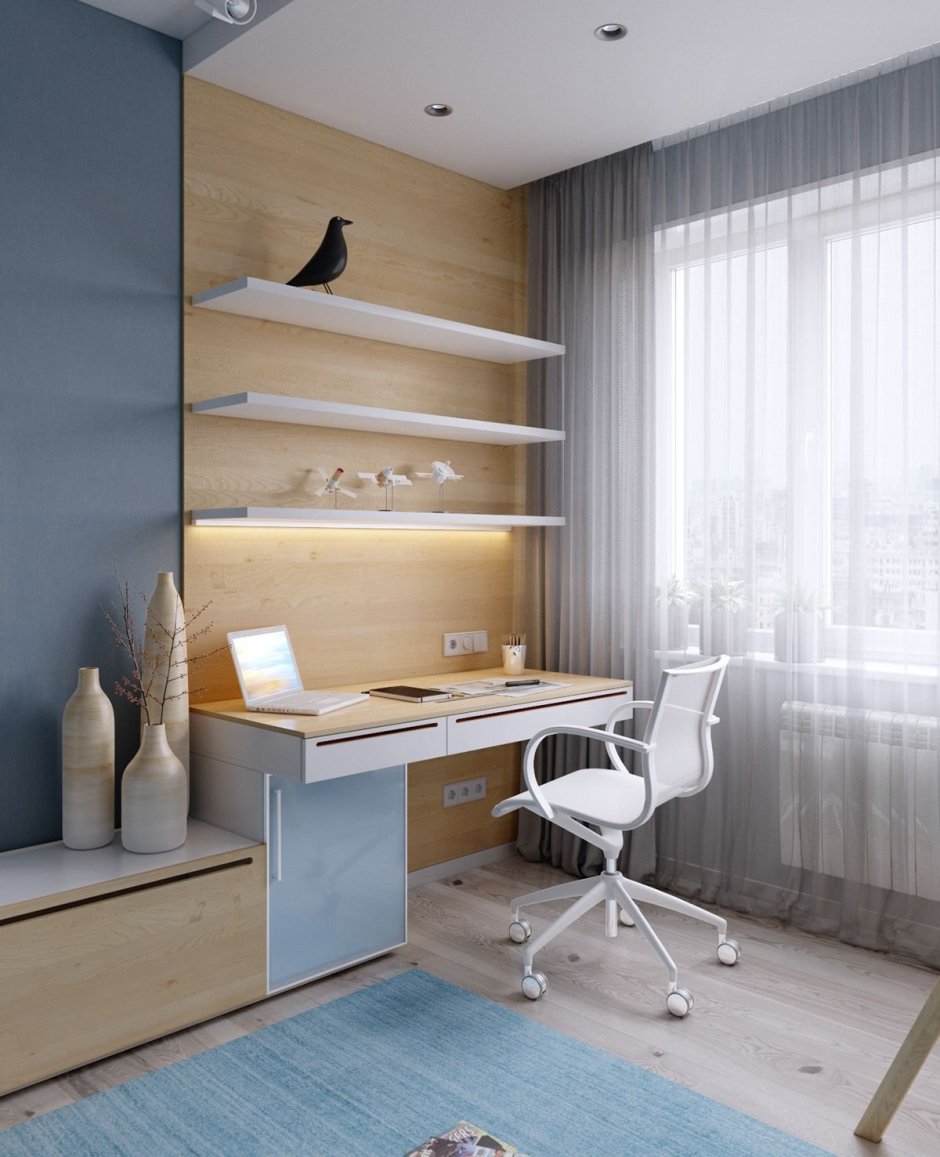 Компьютерный стол в спальне