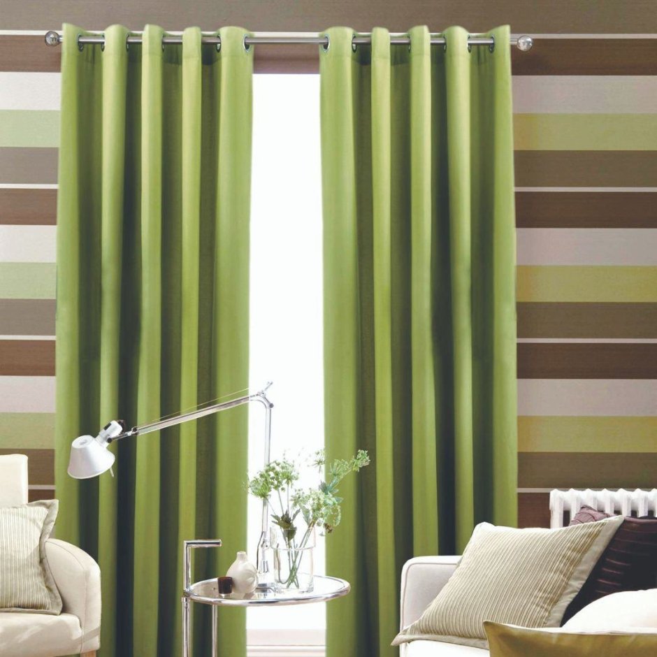 Фисташковые шторы в интерьере